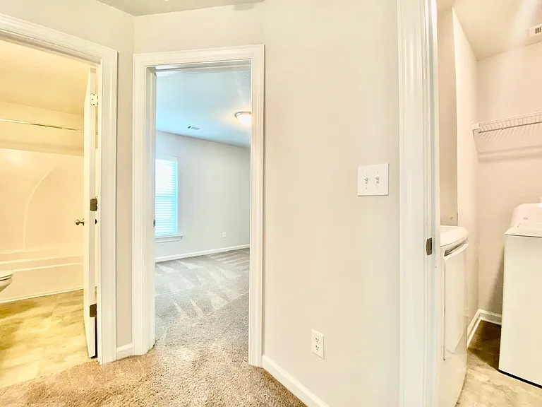 1895 Butternut Dr — Photo 12