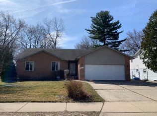 30037 Bock St, Garden City, MI 48135