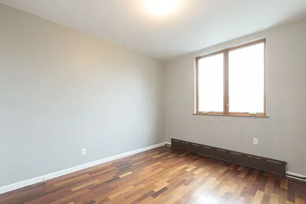 Rented by MNS | media 31