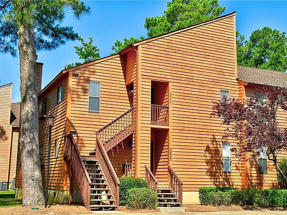 2nd image of 3035 Cape Henry Ct