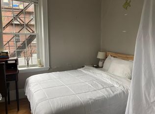 28 Myrtle St #10, Boston, MA 02114