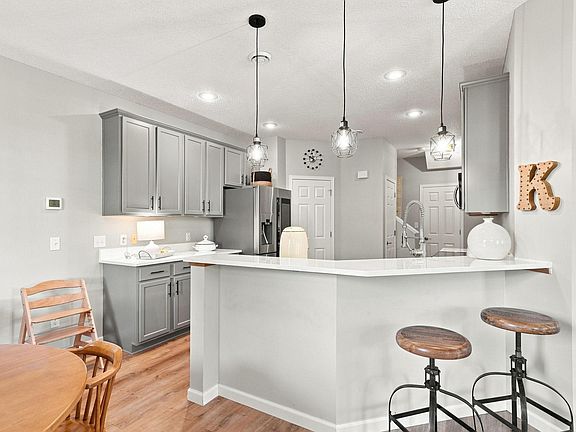 5th image of 1645 Prescott Ct