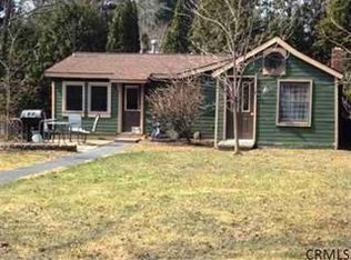 141 Clinton St, Saratoga Springs, NY 12866