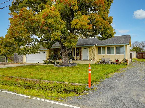 2nd image of 3795 Golden Gate Avenue
