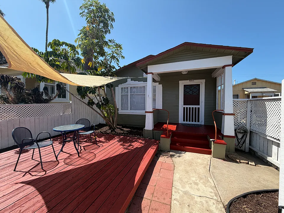 4811 Long Branch Ave