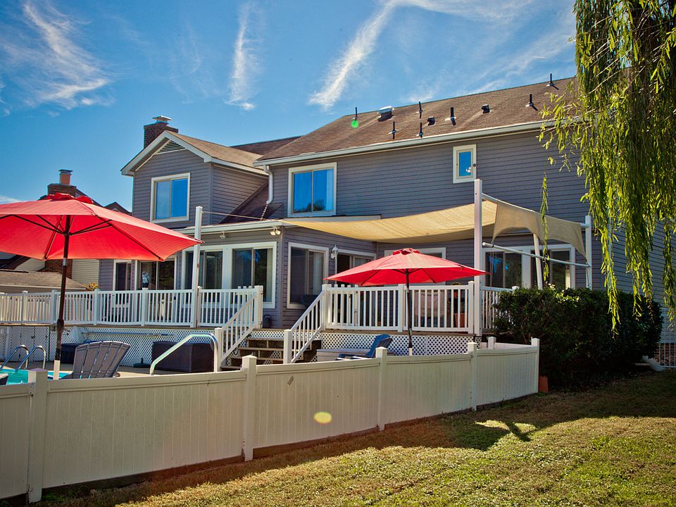 2nd image of 309 Lakeland Dr