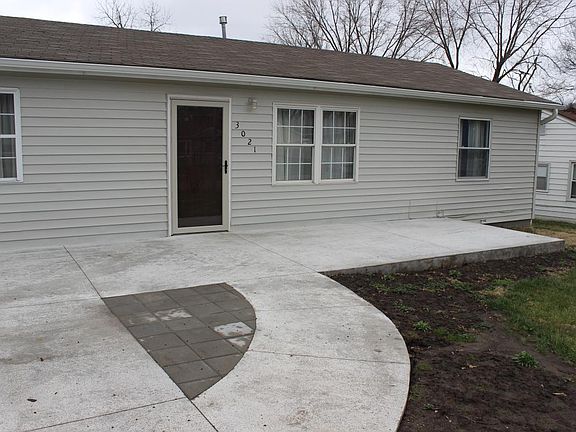 2nd image of 3021 S 21st Ct