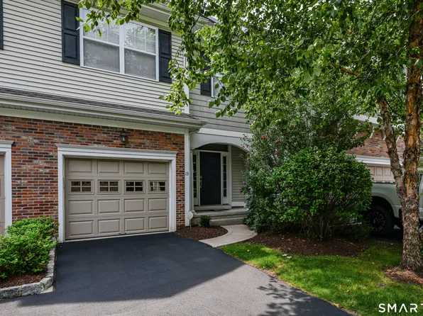 23 Park Place Circle #23, West Hartford, CT 06110