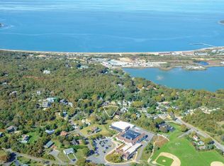 29 Dewey Place, Montauk, NY 11954