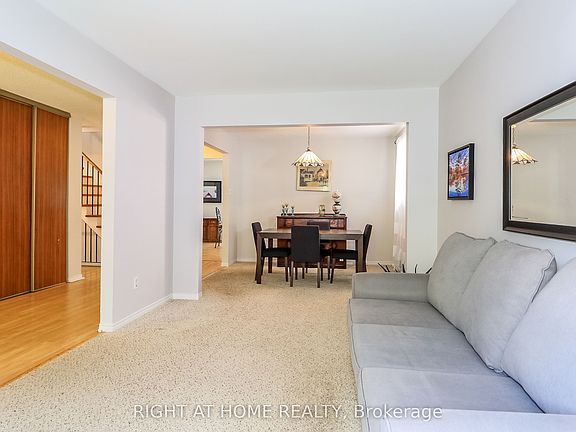 5th image of 70 Kinzie Ln