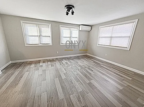 82-26 Eliot Ave #H Photo 1