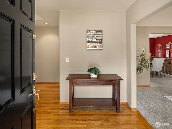 4th image of 1477 SW 10th Street