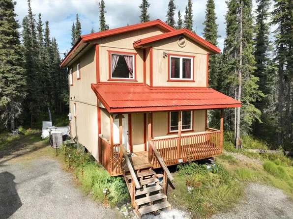 2430 Maria St, Fairbanks, AK 99709