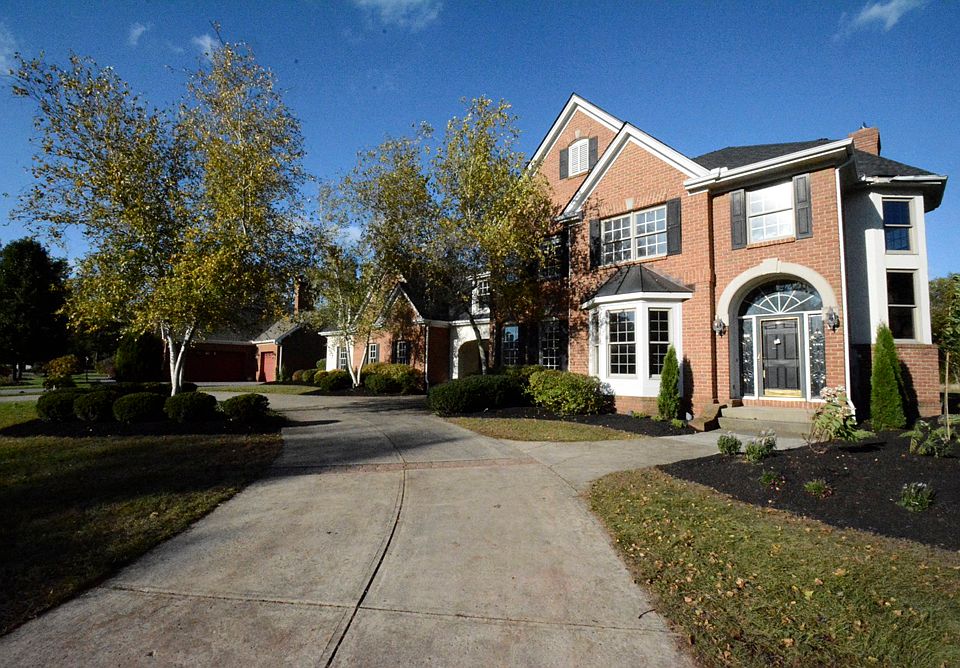 1st image of 5645 Medallion Dr E
