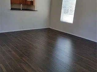 3 bed, 2.5 bath, 1444 sqft, $2,200 — Photo 3