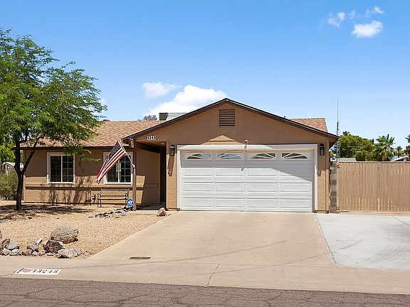 2nd image of 13243 N 41st Pl