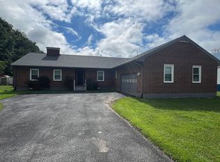 165 Coconut Rd, Bluefield, WV 24701