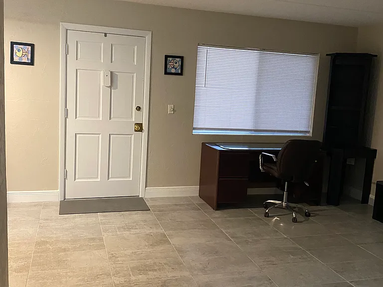 405 N Halifax Ave #110 — Photo 3
