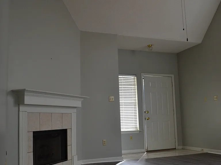 1176 Brady Hollow Ln #1 — Photo 1