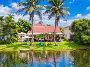 Silver Lakes At Pembroke, Pembroke Pines, FL 33029