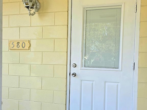 3rd image of 580 Wendell Rd