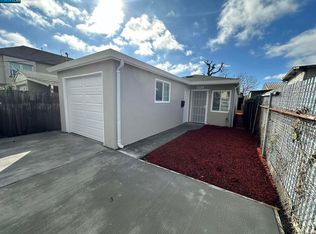 9215 F St, Oakland, CA 94603