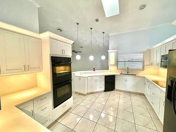 2nd image of 13745 Aldsworth Court