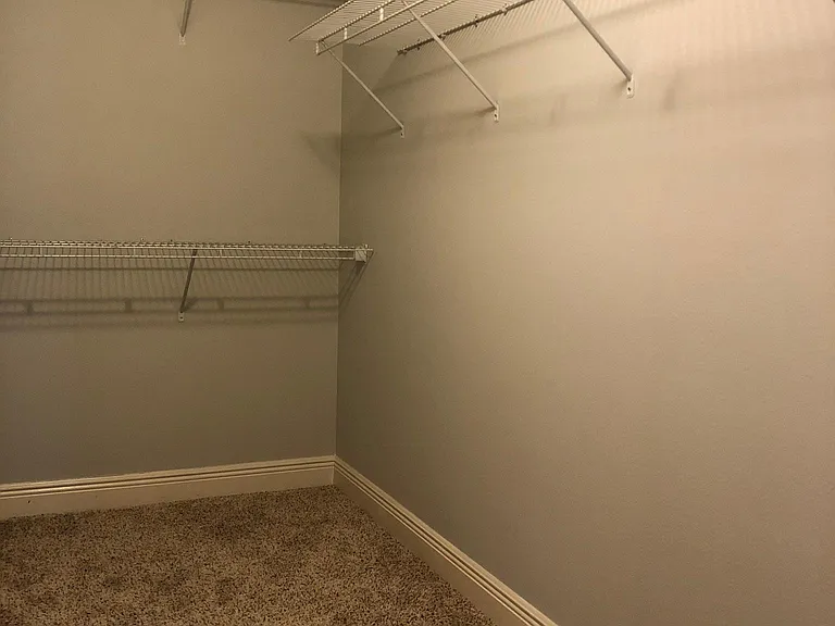 5563 Tucker Cir — Photo 12