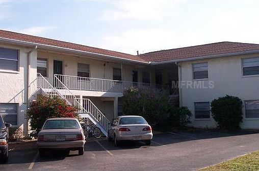 2nd image of 1632 Jefferson Ave APT 204