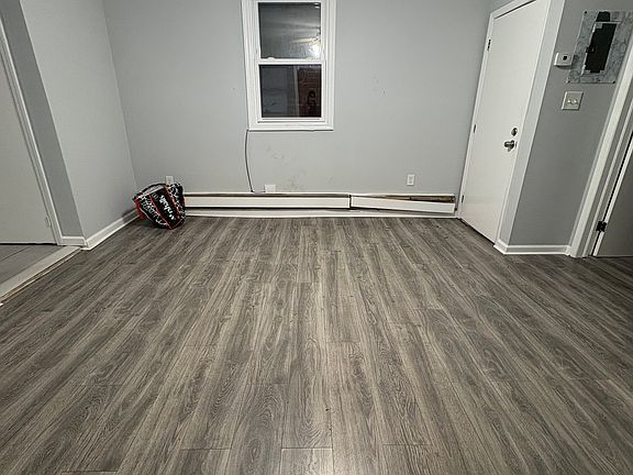 3rd image of 71 Garside St #B