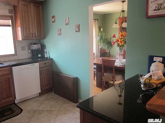 5th image of 638 Berfond Pl