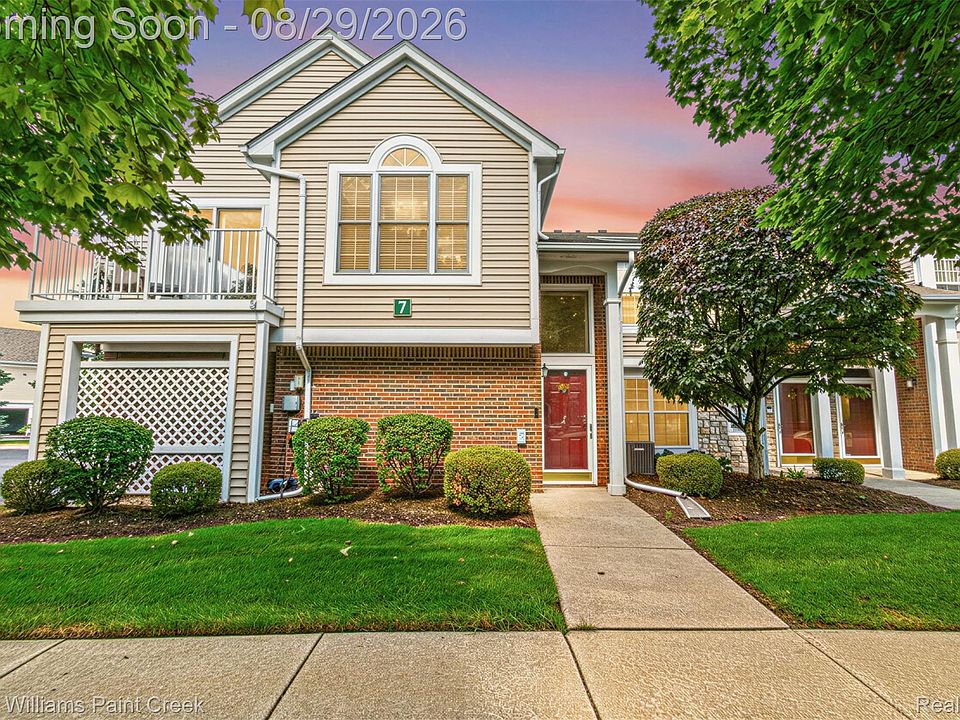 1st image of 4341 Berkshire Dr #110
