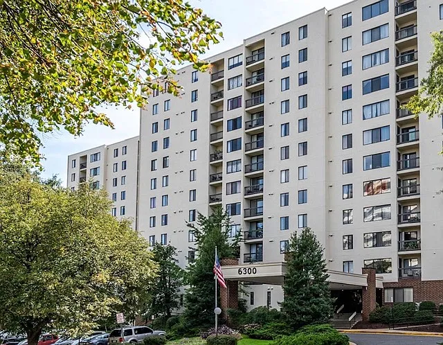 6300 Stevenson Ave #1019