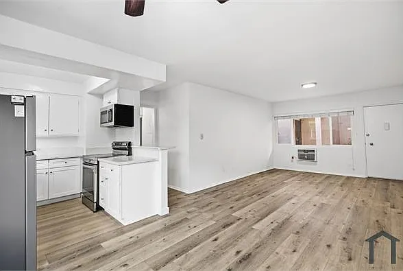 1 bed, $1,595 — Photo 2