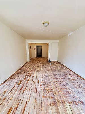 4th image of 60 E 17th St #E5
