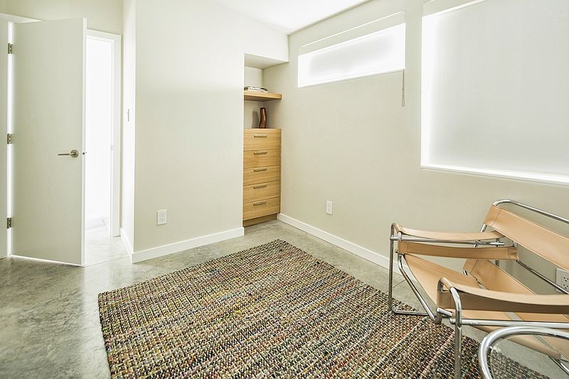 Vancouver House for rent - 2 Bedrooms — photo 3