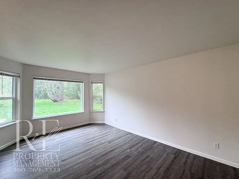5852 SW Reese Ln — Photo 2