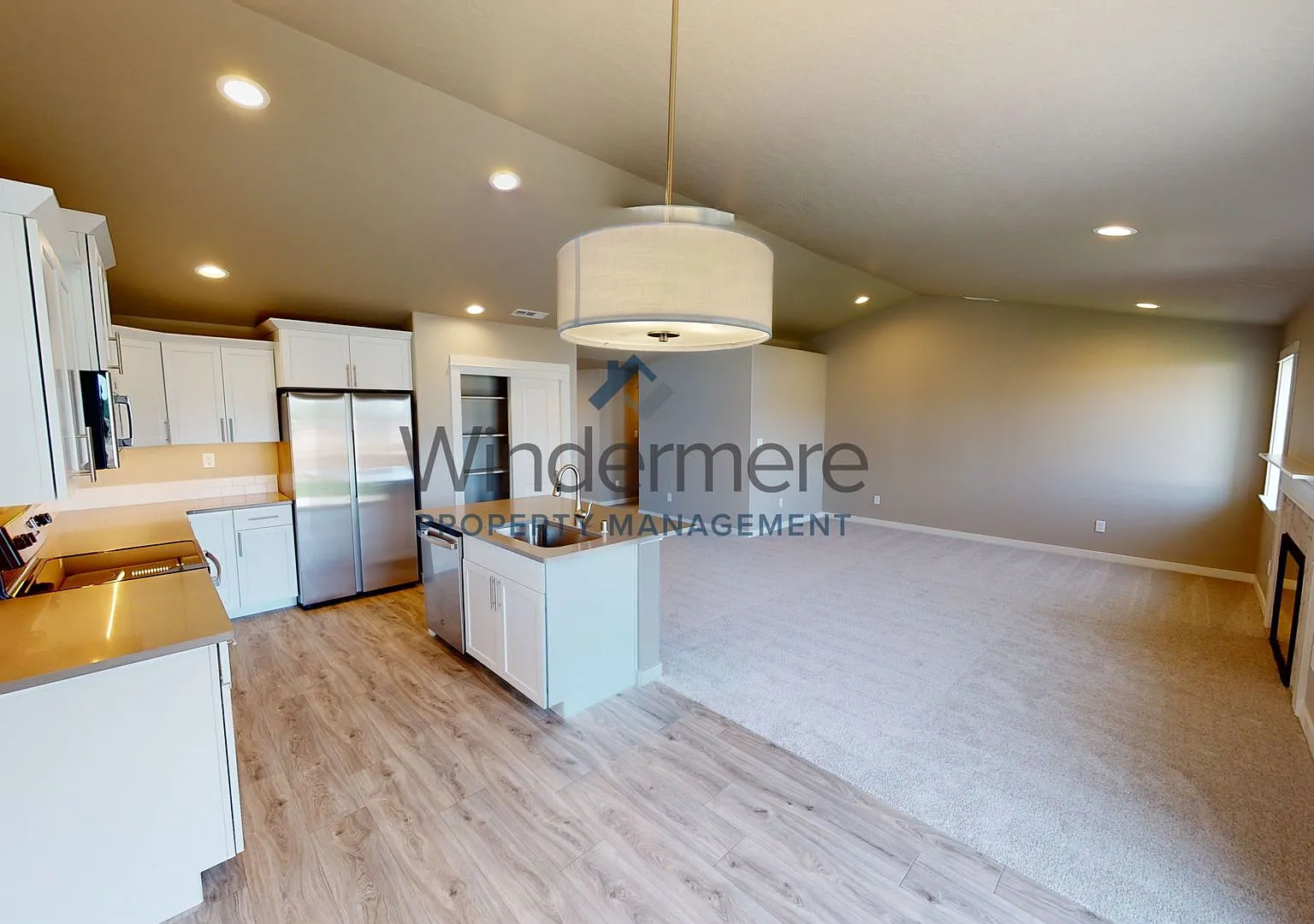 1493 Theresa Ave — Photo 4
