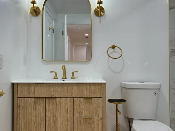 716 11th Street image 26 of 37