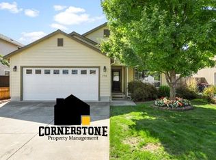 2758 Brookdale Dr, Central Pt, OR 97502