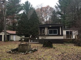 7675 E 52nd St, Newaygo, MI 49337