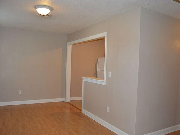 2nd image of 1507 N 10th St #18