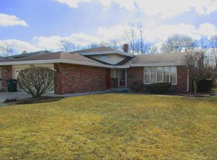 18864 Sherman St, Lansing, IL