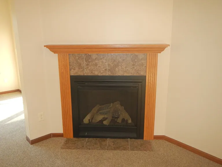 786 Plum Tree Ln — Photo 9