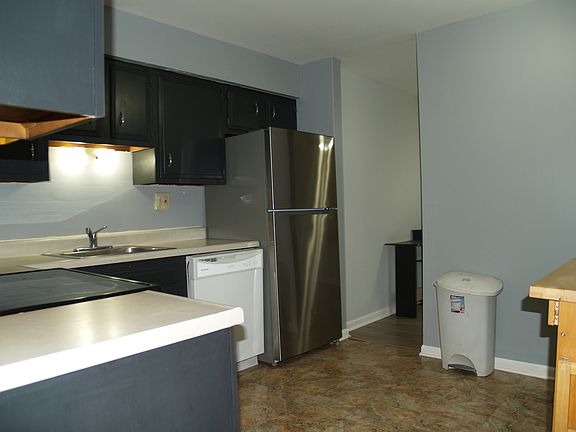 3rd image of 4508 Beau Monde Dr APT 2
