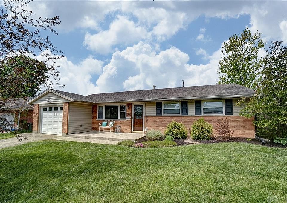 1st image of 504 Tremont Ct