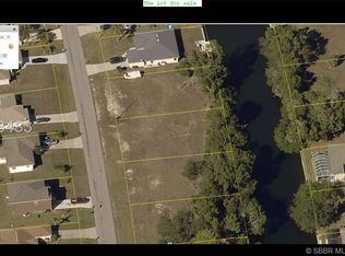 817 SW 8th Ct, Cape Coral, FL 33991