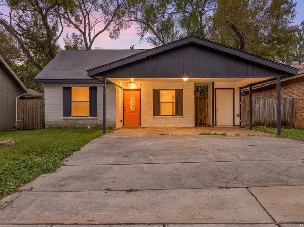 917 SUNDANCE ST, New Braunfels, TX 78130