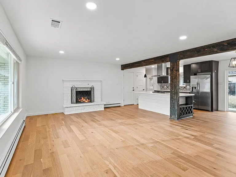 1440 Northwestern Rd — Photo 6