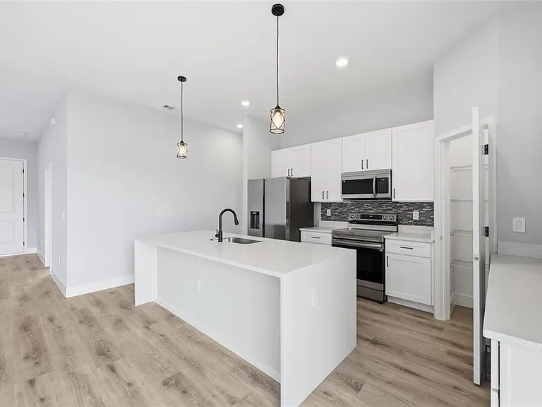 4444 SW 151st Pl — Photo 9